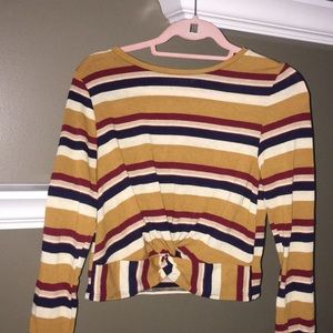 Long sleeve top by the brand Gaze